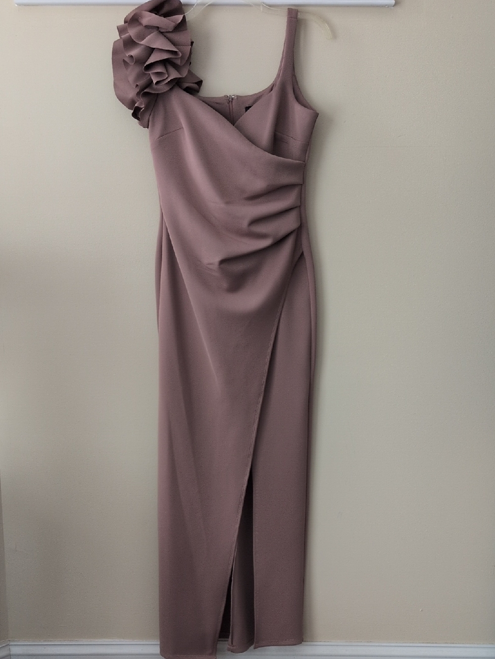 MSK Ruffle Shoulder Gown Dress in Mauve